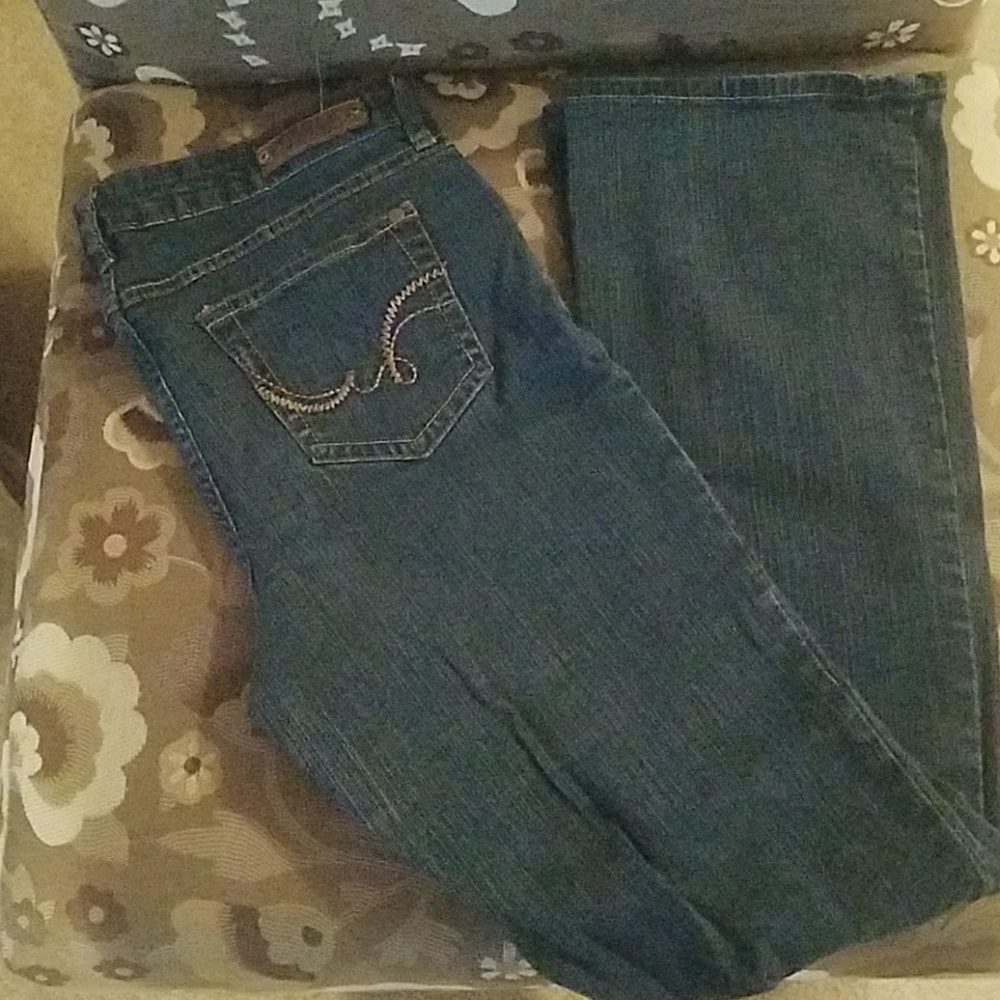 Jeans